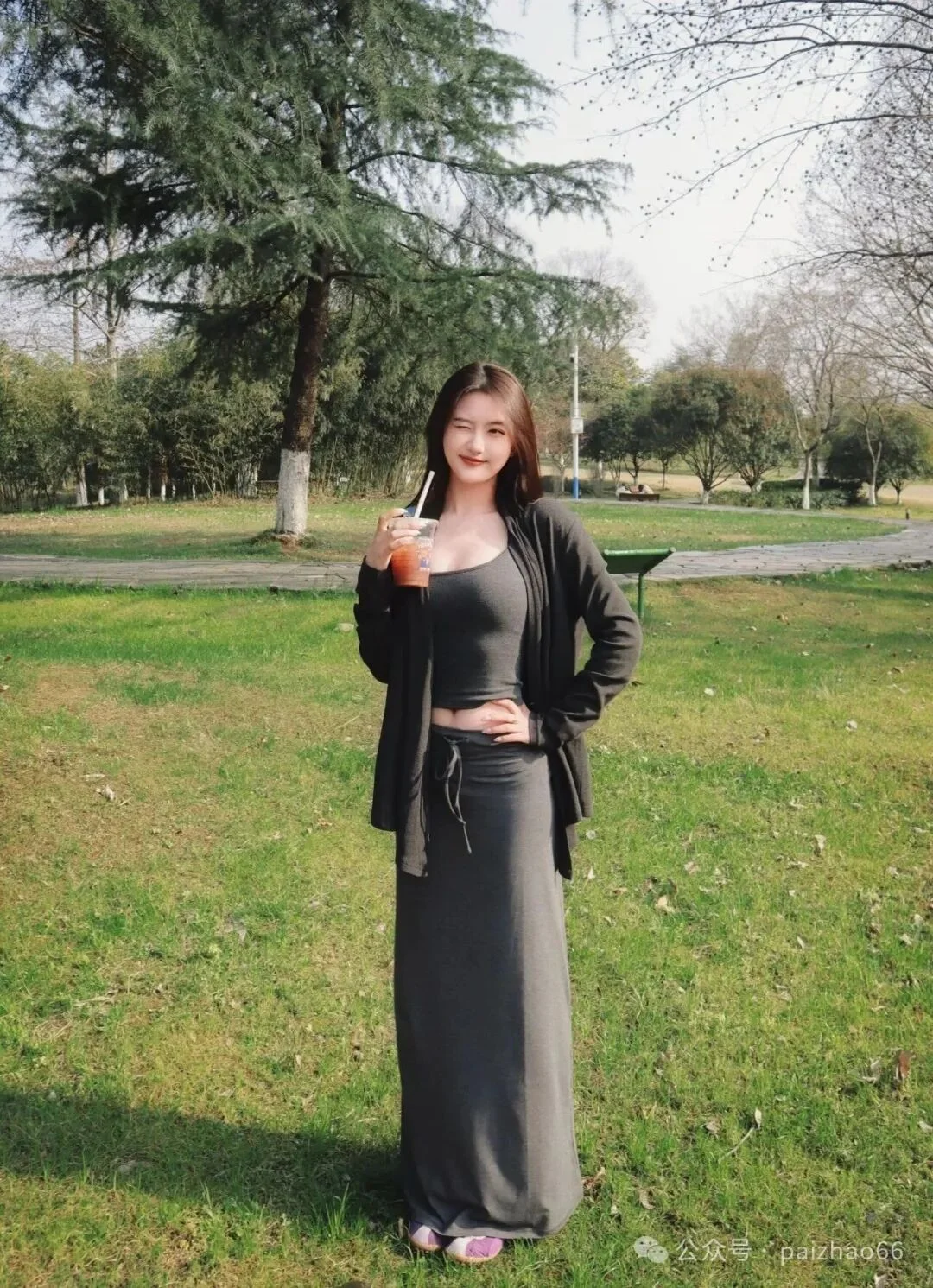 公园拍照姿势